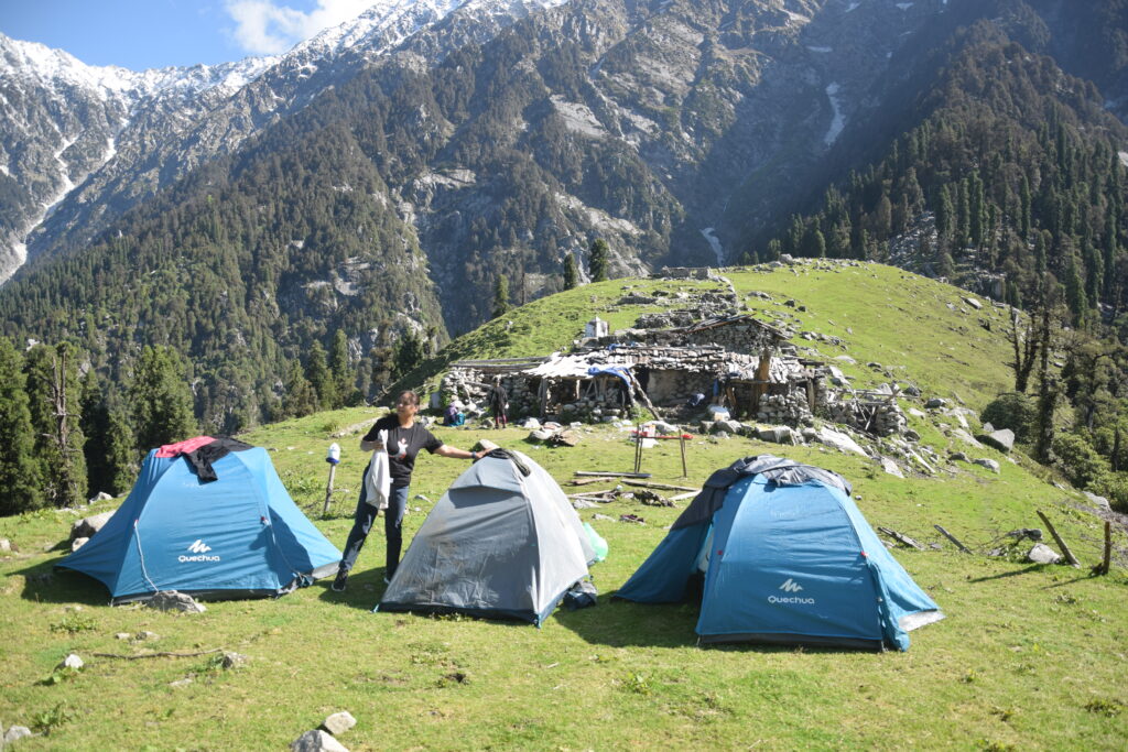 deepgot trek in himachal