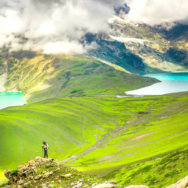 a9ba497e-7dd4-4702-9794-c50563ad8294_KashmirGreatLakes-SureshKerketta-ViewoftwinLakesNandkol_Gangbal